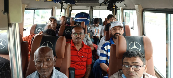 બસ પ્રવાસની મજા